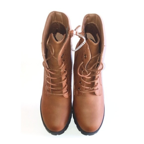 Forever Reagan - 09 Brown Boots NWOB - Picture 5 of 6